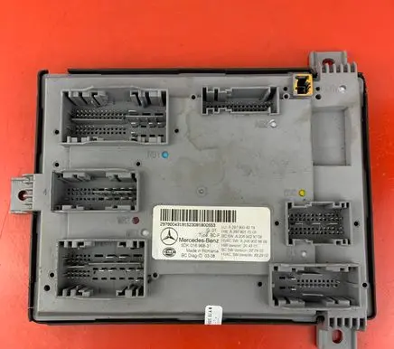 Mercedes-Benz EQE v295 Central body control module A2979004319