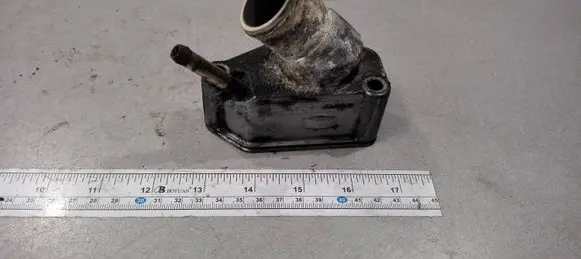 Opel Vectra B Thermostat/thermostat housing 2503185