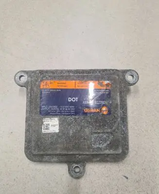 Tesla Model S Headlight ballast module Xenon A70525700DG 25XT6A X625A312CCC