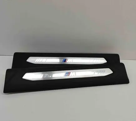 BMW 1 F40 sill trim set (inner) 7469183