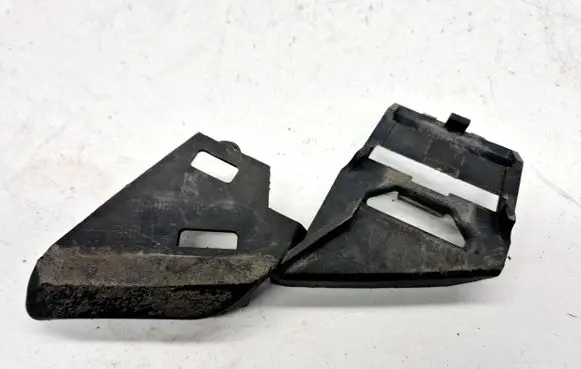 Volvo V50 Headlight/headlamp mounting bracket 30678261