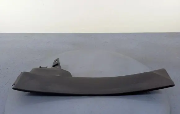 Other sill/pillar trim element