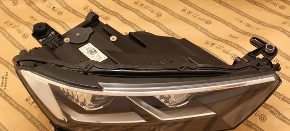 Volkswagen T-Roc Headlight/headlamp 2GA941036P