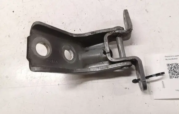 Jaguar S-Type Front door lower hinge 05A6A