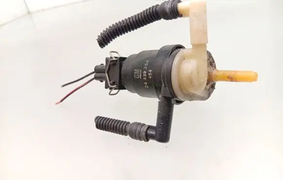 Opel Astra H Windscreen/windshield washer pump 24439254