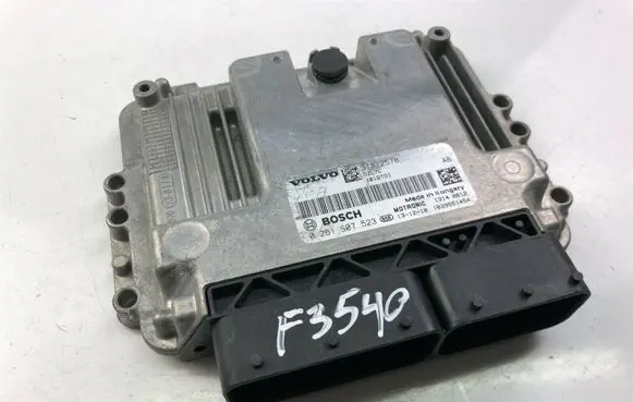 Volvo V40 Other control units/modules 313125780261S07523 F3540