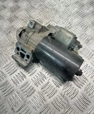 BMW 5 F10 F11 Starter motor 8515900