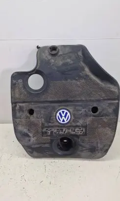Volkswagen Golf IV Engine cover (trim) 038103925E