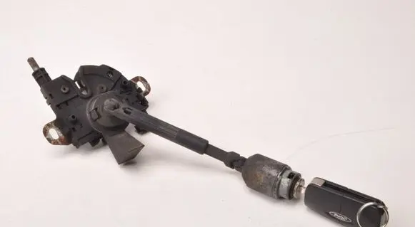 Ford Focus Engine bonnet/hood lock release cable 