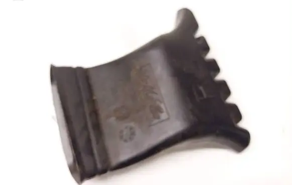 Ford Focus Cabin air duct channel 4M5118D236DB