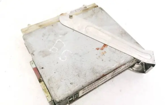 Volvo S70 V70 V70 XC Engine control unit/module p09442008
