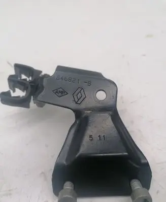 Renault Master III Intercooler pipe mounting bracket 846821B
