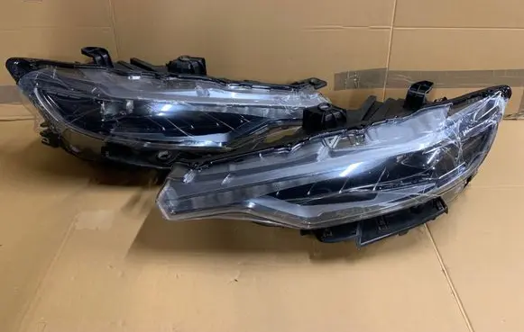 Maserati Levante Headlights/headlamps set 06701527190 06701527220