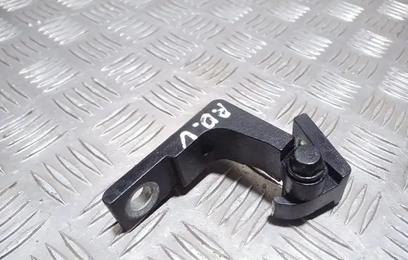 Porsche Cayenne (9PA) Front door upper hinge 7L0831402A