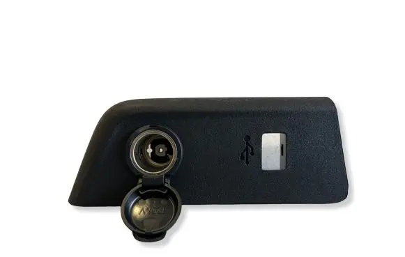 Opel Mokka B 12 V Socket (front) 9830788680
