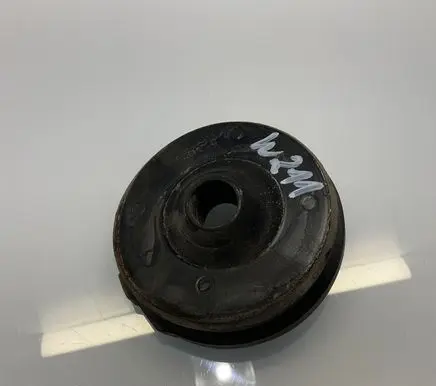 Mercedes-Benz E W211 Rear coil spring rubber mount A2113250184 2113250184