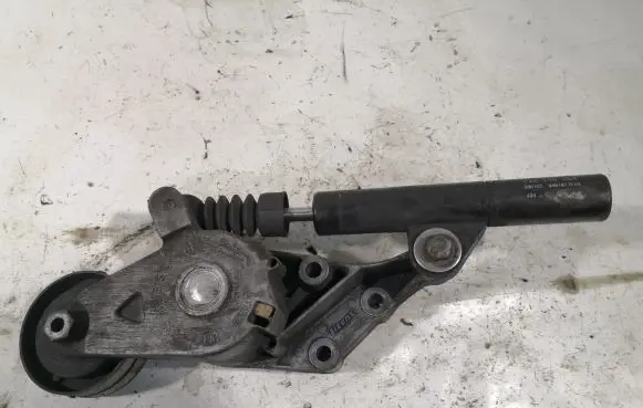 Volkswagen New Beetle Generator/alternator belt tensioner 038145284 038903315C