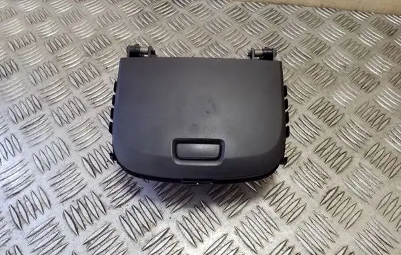 Chevrolet Captiva Glove box AMF16345