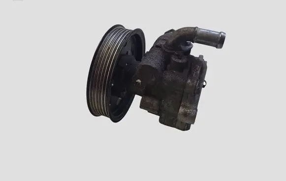 Volkswagen Sharan Power steering pump 7M0145157AA