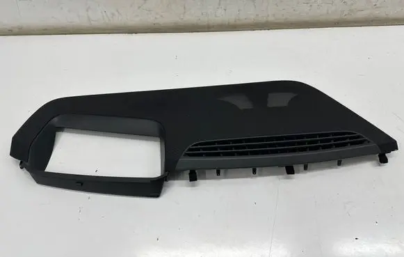 Mercedes-Benz GLE W167 Dashboard center trim panel A1676800403