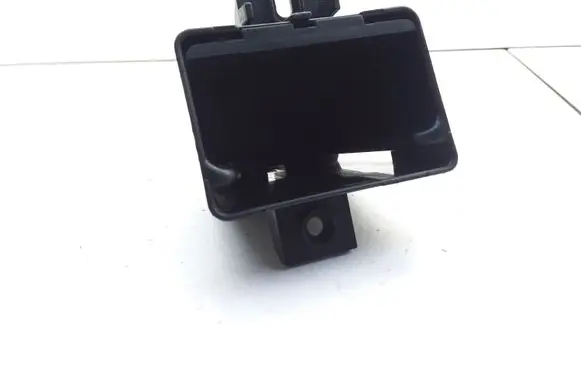 Ford Mondeo Mk III Glove box 1S71A046780