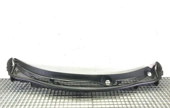 Wiper trim