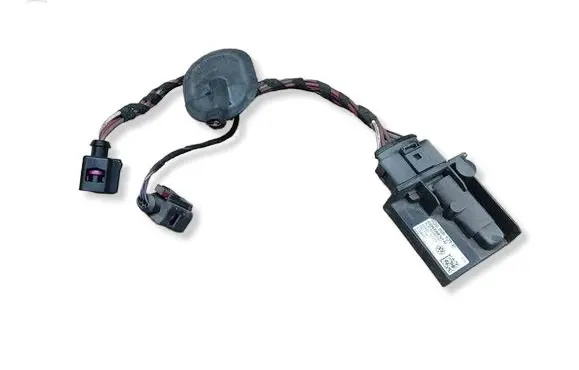 Volkswagen Golf VII Fuel injection pump control unit/module 5Q0906121E 510699 A2C30399100
