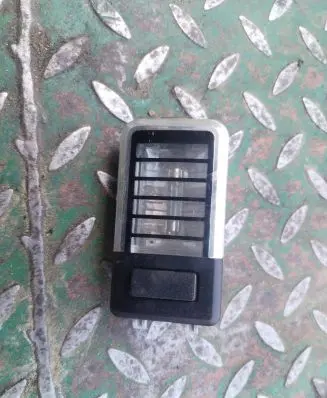 BMW X5 E53 Rear seat light 6948173 6331
