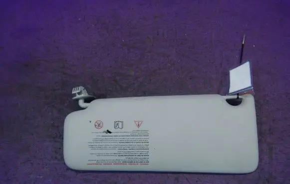 Renault Twingo II Sun visor