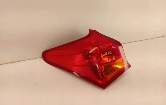 Toyota Auris E180 Rear/tail lights