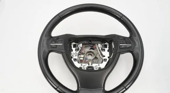 BMW 5 F10 F11 Steering wheel 9229480