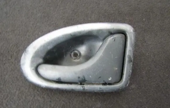 Renault Scenic I Rear door interior handle 7700830079 91127101