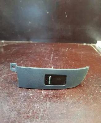 Hyundai Sonata Passenger airbag on/off switch 959303K500