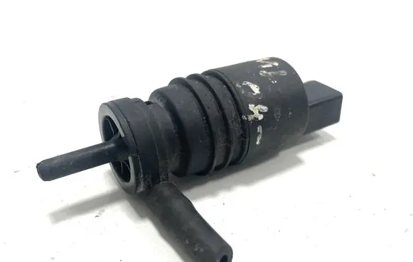 Mercedes-Benz ML W163 Windscreen/windshield washer pump