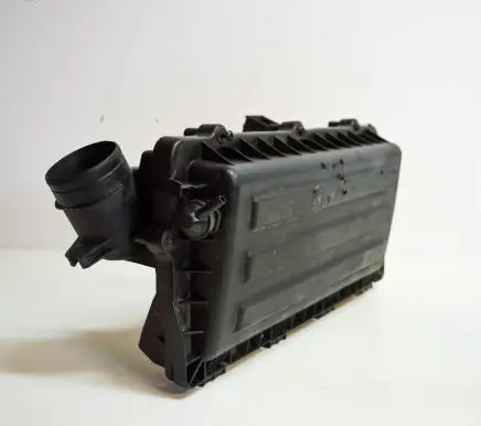 Skoda Roomster (5J) Air filter box 036129611CD