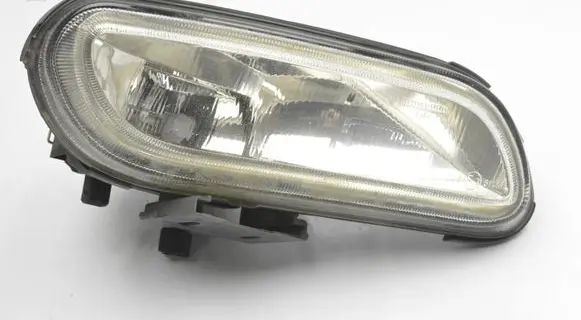 Peugeot 406 Front fog light 37080748