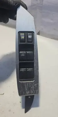 Nissan Murano Z50 Electric window control switch 254019W100