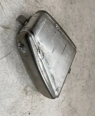 Porsche Cayenne (9Y0 9Y3) Air suspension tank/reservoir 4M0616204G 0299100000 60634181
