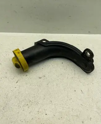 Renault Espace III Oil fill pipe 7700109849F