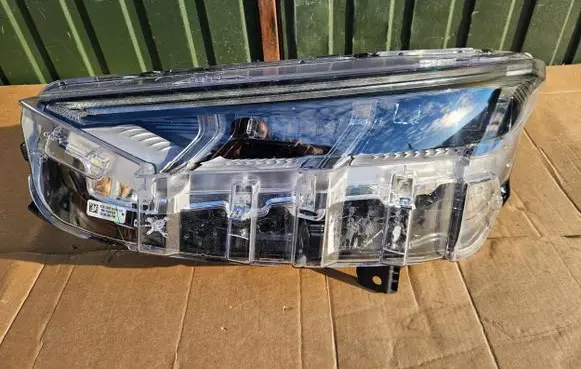 Ford Kuga II Headlights/headlamps set 