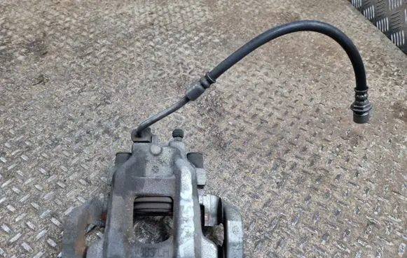Jeep Grand Cherokee Rear brake caliper
