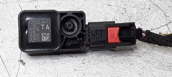 Opel Insignia A Airbag deployment crash/impact sensor 13502341