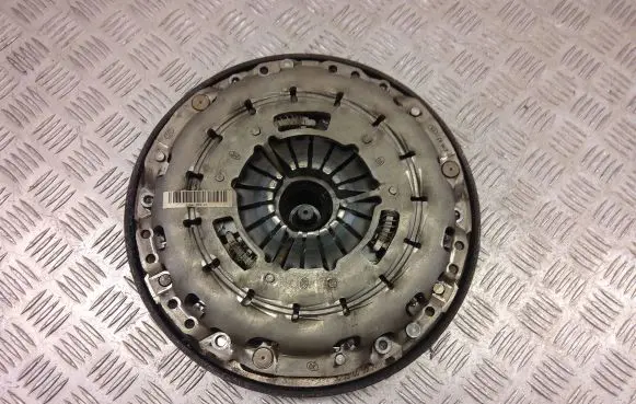 BMW 1 E82 E88 Clutch set kit 7577058
