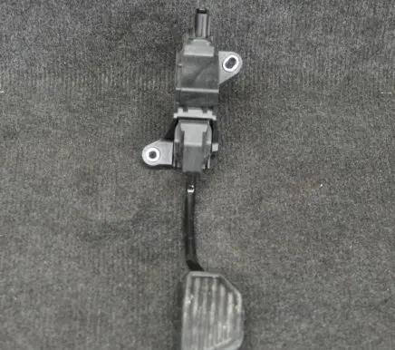 Lexus NX Accelerator throttle pedal 781100W050