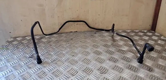 Nissan X-Trail T31 Fuel line/pipe/hose 