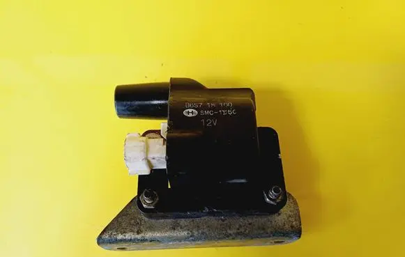 Mazda 323 F High voltage ignition coil B6S718100