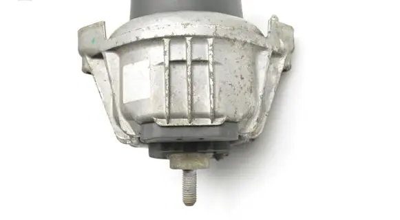 BMW 3 E90 E91 Engine mount bracket 13981112