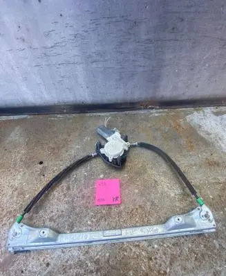 Renault Clio II Front door window regulator with motor 106213XXX
