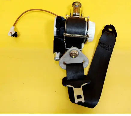 Renault Modus Rear seatbelt 60614