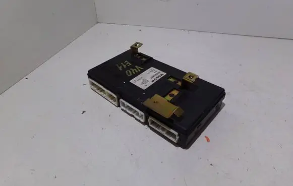 Volvo S40, V40 Comfort/convenience module 30896697